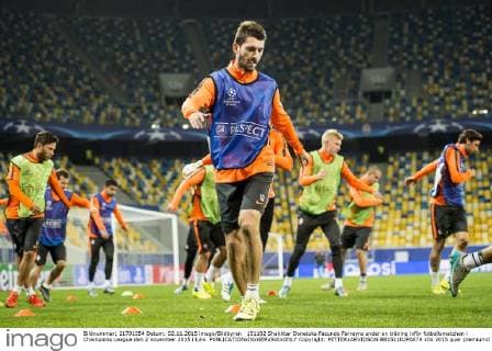 151102 Shakhtar Donetsks Facundo Ferreyra under en träning inför fotbollsmatchen i Champions League den 2 november 2015 i Lviv.  Copyright: PETTERxARVIDSON BB151102PA074
