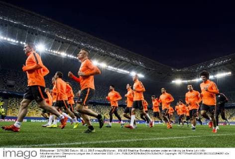 151102 Shakhtar Donetsk spelare under en träning pa Arena Lviv inför fotbollsmatchen i Champions League den 2 november 2015 i Lviv.  Copyright: PETTERxARVIDSON BB151102PA097