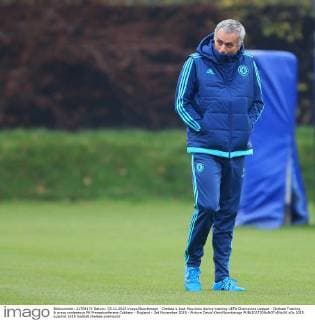 Chelsea s Jose Mourinho during training UEFA Champions League - Chelsea Training & press conference PK Pressekonferenz Cobham - England - 3rd November 2015 - Picture David Klein Sportimage EDITORIAL USE ONLY. No use with unauthorised audio, video, data, fixture lists, club league logos or live services. Online in-match use limited to 120 images, no video emulation. No use in betting, games or single club league player publications.