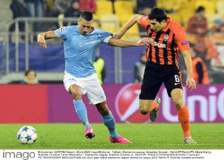Fußball, Champions League, Schachtar Donezk - Malmö FF Malmö FFs Nikola Djurjic, Shakhtar Donetsks Taras Stepanenko - Champions League, Shakhtar Donetsk vs. Malmö FF.  Copyright: PETTERxARVIDSON BB151103PA050