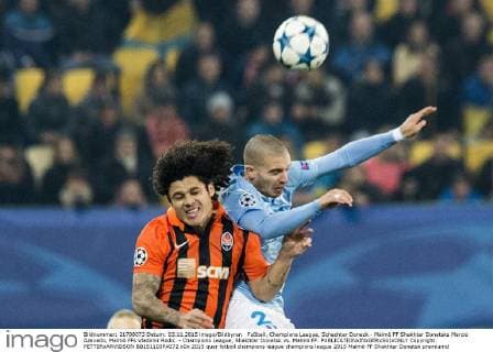 Fußball, Champions League, Schachtar Donezk - Malmö FF Shakhtar Donetsks Marcio Azevedo, Malmö FFs Vladimir Rodic - Champions League, Shakhtar Donetsk vs. Malmö FF.  Copyright: PETTERxARVIDSON BB151103PA072