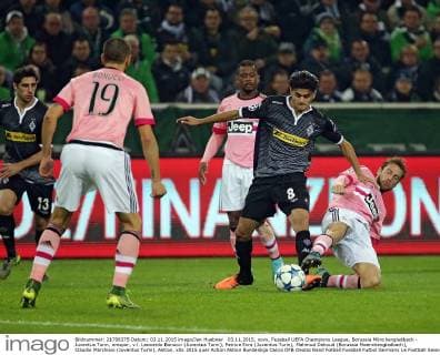 03.11.2015, xovx, Fussball UEFA Champions League, Borussia Mönchengladbach - Juventus Turin, emspor, v.l. Leonardo Bonucci (Juventus Turin), Patrice Evra (Juventus Turin), Mahmud Dahoud (Borussia Moenchengladbach), Claudio Marchisio (Juventus Turin), Aktion.