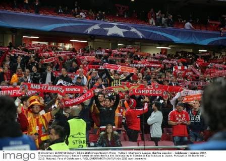 Fußball, Champions League, Benfica Lissabon - Galatasaray Istanbul UEFA Champions League Group C football match between Benfica and Galatasaray at Estadio da Luz Stadium in Lisbon, Portugal on 03 November , 2015. Pictured: Fans of Galatasaray. 