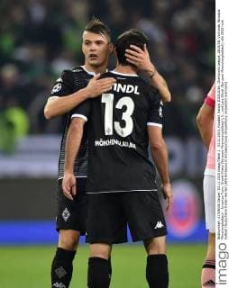 03.11.2015, Fussball, Saison 2015 2016, Champions League, 2015 16, Vorrunde, Borussia Mönchengladbach - Juventus Turin, Granit Xhaka (Borussia Moenchengladbach), li., und Lars Stindl (Borussia Moenchengladbach)