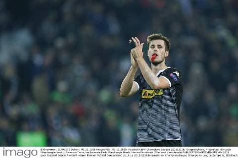 03.11.2015, Fussball UEFA Champions League 2015 2016, Gruppenphase, 4.Spieltag, Borussia Mönchengladbach - Juventus Turin, im Borussia-Park Mönchengladbach. Havard Nordtveit (Gladbach) enttäuscht 