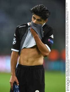 Champions League: Borussia Mönchengladbach - Juventus Turin 03.11.2015. Mahmoud Dahoud (BMG) enttäuscht nach dem Schlußpfiff. HM