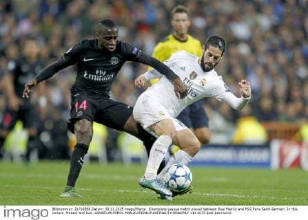 Champions League match played between Real Madrid and PSG Paris Saint Germain. In this picture, Matuidi and Isco. xANGELxRIVEROx 