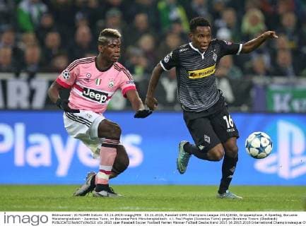03.11.2015, Fussball UEFA Champions League 2015 2016, Gruppenphase, 4.Spieltag, Borussia Mönchengladbach - Juventus Turin, im Borussia-Park Mönchengladbach. v.l. Paul Pogba (Juventus Turin) gegen Ibrahima Traore (Gladbach) 