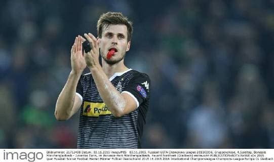03.11.2015, Fussball UEFA Champions League 2015 2016, Gruppenphase, 4.Spieltag, Borussia Mönchengladbach - Juventus Turin, im Borussia-Park Mönchengladbach. Havard Nordtveit (Gladbach) enttäuscht 