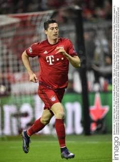 TOR zum 1:0 durch Robert Lewandowski FC Bayern München Champions League CL Gruppenphase FC Bayern München FCB vs Arsenal London FC 04.11.2015 FC Bayern München FCB vs Arsenal London FC