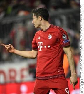 TOR zum 1:0 durch Robert Lewandowski FC Bayern München Champions League CL Gruppenphase FC Bayern München FCB vs Arsenal London FC 04.11.2015 FC Bayern München FCB vs Arsenal London FC