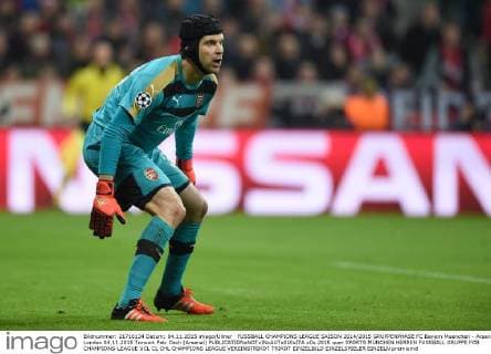 FUSSBALL CHAMPIONS LEAGUE SAISON 2014 2015 GRUPPENPHASE FC Bayern Muenchen - Arsenal London 04.11.2015 Torwart Petr Cech (Arsenal) 