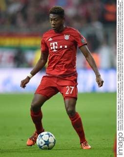 FUSSBALL CHAMPIONS LEAGUE SAISON 2014 2015 GRUPPENPHASE FC Bayern Muenchen - Arsenal London 04.11.2015 David Alaba (FC Bayern Muenchen) am Ball 