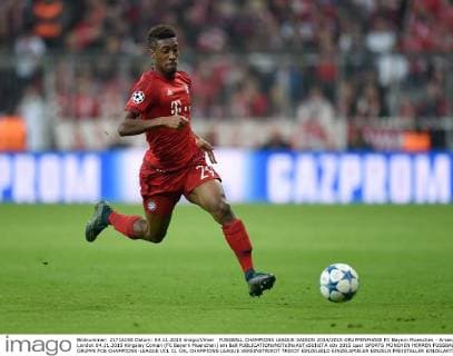 FUSSBALL CHAMPIONS LEAGUE SAISON 2014 2015 GRUPPENPHASE FC Bayern Muenchen - Arsenal London 04.11.2015 Kingsley Coman (FC Bayern Muenchen) am Ball 