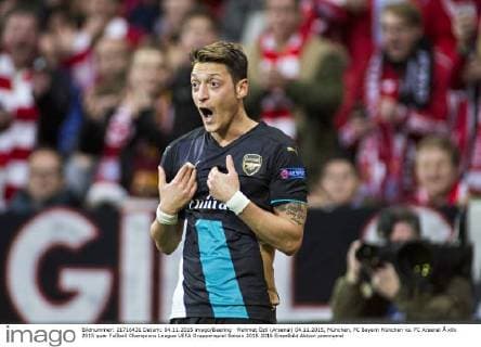Mehmet Özil (Arsenal) 04.11.2015, München, FC Bayern München vs. FC Arsenal Â