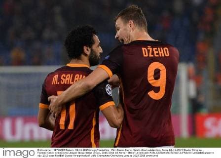Edin Dzeko Roma, Salah. Goal celebration. Roma 04-11-2015 Stadio Olimpico Football Calcio Champions League Group Stage Group, 2015 2016 AS Roma - Bayer Leverkusen AntoxBaldassarre