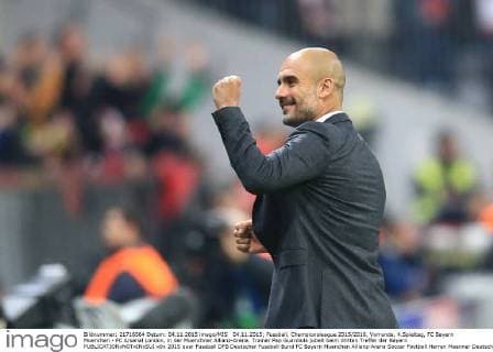 04.11.2015; Fussball, Championsleague 2015 2016, Vorrunde, 4.Spieltag, FC Bayern Muenchen - FC Arsenal London, in der Muenchner Allianz-Arena. Trainer Pep Guardiola jubelt beim dritten Treffer der Bayern 