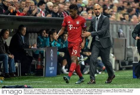 04.11.2015, xjhx, Fussball UEFA Champions League, FC Bayern München - Arsenal London, emspor, v.l. Kingsley Coman (FC Bayern Muenchen), Pep Guardiola (Trainer FC Bayern Muenchen)