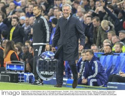 Football - 2015 2016 Champions League - Group G: Chelsea vs. Dynamo Kiev. Chelsea Manager Jose Mourinho laughs in disbelief as another decision goes against him at Stamford Bridge. COLORSPORT DANIEL BEARHAM  che_dyn