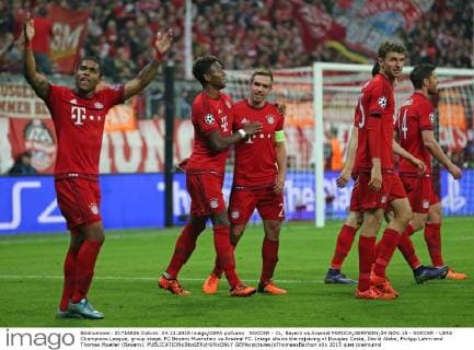 SOCCER - CL, Bayern vs Arsenal MUNICH,GERMANY,04.NOV.15 - SOCCER - UEFA Champions League, group stage, FC Bayern Muenchen vs Arsenal FC. Image shows the rejoicing of Douglas Costa, David Alaba, Philipp Lahm and Thomas Mueller (Bayern). GEPAxpictures xThomasxBachun