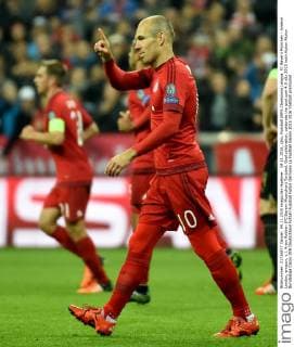 04.11.2015, xjhx, Fussball UEFA Champions League, FC Bayern München - Arsenal London, emspor, v.l. Arjen Robben (FC Bayern Muenchen) Torjubel, Goal celebration, celebrate the goal zum 4:0