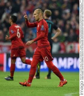 FUSSBALL CHAMPIONS LEAGUE SAISON 2014 2015 GRUPPENPHASE FC Bayern Muenchen - Arsenal London 04.11.2015 Arjen Robben (FC Bayern Muenchen) bejubelt seinen Treffer 