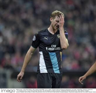 04.11.2015, Fussball Championsleague 2015 2016, Vorrunde, 4.Spieltag, FC Bayern München - FC Arsenal London, in der Allianz-Arena München. Per Mertesacker (London) frustriert. 