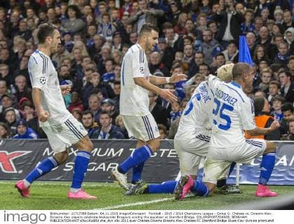 Football - 2015 2016 Champions League - Group G: Chelsea vs. Dynamo Kiev. Dynamo Kiev players celebrate Aleksandar Dragovic scoring the equaliser at Stamford Bridge. COLORSPORT DANIEL BEARHAM  che_dyn