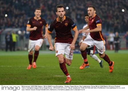 Miralem Pjanic Roma. Goal celebration. Roma 04-11-2015 Stadio Olimpico Football Calcio Champions League Group Stage Group, 2015 2016 AS Roma - Bayer Leverkusen AntoxBaldassarre