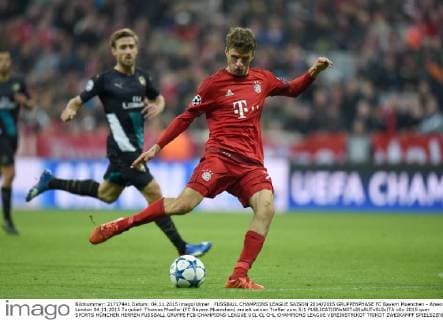 FUSSBALL CHAMPIONS LEAGUE SAISON 2014 2015 GRUPPENPHASE FC Bayern Muenchen - Arsenal London 04.11.2015 Torjubel: Thomas Mueller (FC Bayern Muenchen) erzielt seinen Treffer zum 5:1 