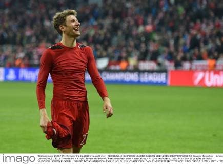 FUSSBALL CHAMPIONS LEAGUE SAISON 2014 2015 GRUPPENPHASE FC Bayern Muenchen - Arsenal London 04.11.2015 Thomas Mueller (FC Bayern Muenchen) freut sich nach dem Abpfiff 