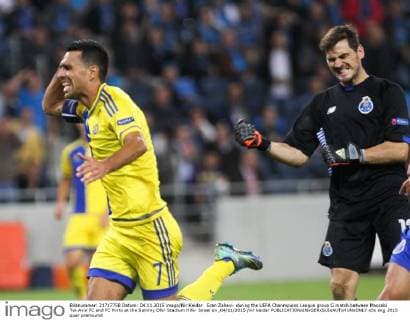 Eran Zahavi- during the UEFA Chanmpions League group G match between Maccabi Tel-Aviv FC and FC Porto at the Sammy Ofer Stadium Hifa- Israel on ,04 11 2015 nir keidar 