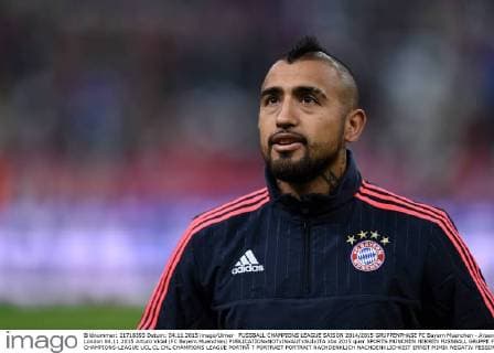 FUSSBALL CHAMPIONS LEAGUE SAISON 2014 2015 GRUPPENPHASE FC Bayern Muenchen - Arsenal London 04.11.2015 Arturo Vidal (FC Bayern Muenchen) 