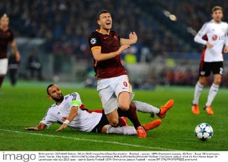 Football - soccer: UEFA Champions League, AS Rom - Bayer 04 leverkusen, Omer Toprak, Edin Dzeko xHOCHxZWEIx xItalyxPhotoxPressx 