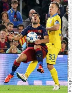 Nov. 4, 2015 - Barcelona, Catalonia, Spain - BARCELONA -november 04- SPAIN: Luis Suarez and Denis Polyakov during the match between FC Barcelona Barca and Bate Borisova, corresponding to the round 4 of the Champions League, played at the Camp Nou, on november 4, 2015. Photo: UEFA Champions League: Barcelona v Bate  - ZUMAn230