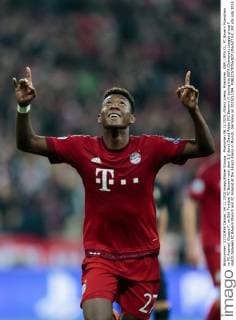 Muenchen 04.11.2015, Allianz Arena, Muenchen, GER, UEFA CL, FC Bayern Muenchen vs FC Arsenal, Gruppe F, im Bild Torjubel FC Bayern nach dem 3:0 durch David Alaba (FC Bayern) during the UEFA Champions League group F match between FC Bayern Munich and FC Arsenal at the Allianz Arena in Munich, Germany on 2015 11 04.  EX_JFK  