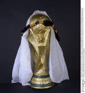 Vergabe der Fußball WM in Quatar 2022 durch die FIFA fotografiert am 05.11.2015 in München. Fußball International