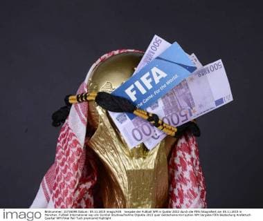 Vergabe der Fußball WM in Quatar 2022 durch die FIFA fotografiert am 05.11.2015 in München. Fußball International