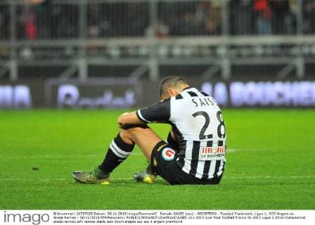 Romain SAISS (sco) - DECEPTION - Fussball Frankreich, Ligue 1, SCO Angers vs. Stade Rennes - 06 11 2015 FEP Panoramic 