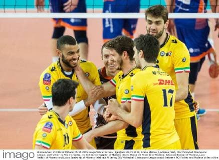 Ljubljana 05.11.2015, Arena Stozice, Ljubljana, SLO, CEV Volleyball Champions League, ACH Volley vs Modena Volley, im Bild Earvin Ngapeth of Modena, Bruno Mossa De Rezende of Modena, Salvatore Rossini of Modena, Luca Vettori of Modena and Lucas Saatkamp of Modena celebrate during CEV Volleyball Champions League match between ACH Volley and Modena Volley at the Arena Stozice in Ljubljana, Slovenia on 2015 11 05. EX_PON