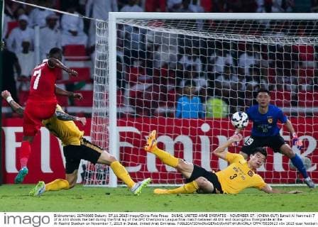 DUBAI, UNITED ARAB EMIRATES - NOVEMBER 07: (CHINA OUT) Ismail Al Hammadi 7 of Al Ahli shoots the ball during the first leg of the AFC Champions League final match between Al Ahli and Guangzhou Evergrande at the Al-Rashid Stadium on November 7, 2015 in Dubai, United Arab Emirates.  CFP475533623 