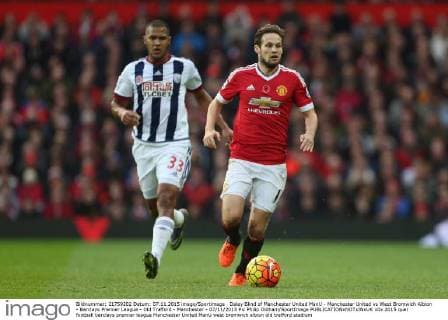 Daley Blind of Manchester United ManU - Manchester United vs West Bromwich Albion - Barclays Premier League - Old Trafford - Manchester - 07 11 2015 Pic Philip Oldham SportImage EDITORIAL USE ONLY. No use with unauthorised audio, video, data, fixture lists, club league logos or live services. Online in-match use limited to 120 images, no video emulation. No use in betting, games or single club league player publications.