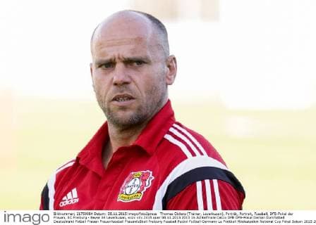 Thomas Obliers (Trainer, Leverkusen), Porträt, Portrait, Fussball, DFB-Pokal der Frauen, SC Freiburg - Bayer 04 Leverkusen, xozx