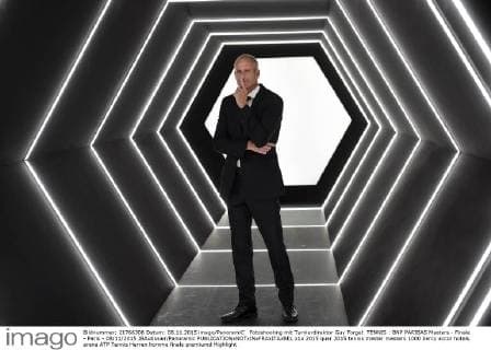 Fotoshooting mit Turnierdirektor Guy Forget TENNIS : BNP PARIBAS Masters - Finale - Paris - 08 11 2015 JBAutissier Panoramic 