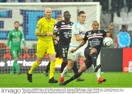 Mahamane TRAORE (ogcn) - LUCAS OCAMPOS (om) - Fussball Frankreich, Ligue 1, Olympique Marseille vs. OGC Nice - 08 11 2015 FEP Panoramic 