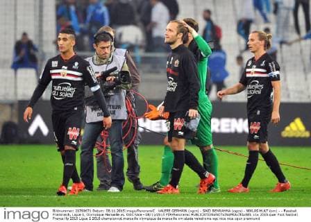 VALERE GERMAIN (ogcn) - SAID BENRAHMA (ogcn) - NIKLAS HULT (om) - - Fussball Frankreich, Ligue 1, Olympique Marseille vs. OGC Nice - 08 11 2015 FEP Panoramic 