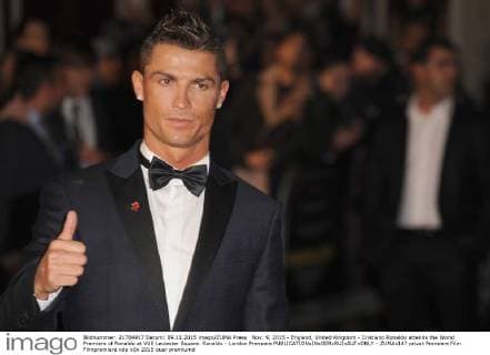 Nov. 9, 2015 - England, United Kingdom - Cristiano Ronaldo attends the World Premiere of Ronaldo at VUE Leciester Square. Ronaldo - London Premiere - ZUMAs147
