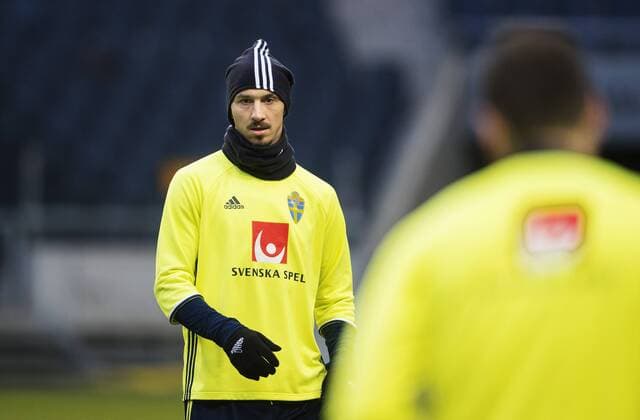 151111 Zlatan Ibrahimovic - Fussball, Training Nationalteam Schweden in Stockholm.  JOELxMARKLUND BB151111JM005