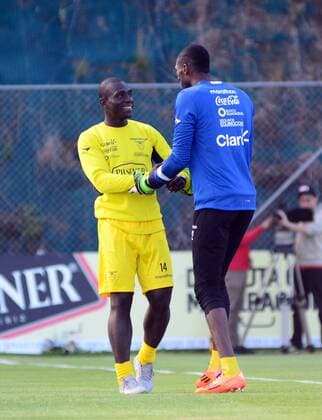 Nov. 10, 2015 - Quito, PICHINCHA, ECUADOR - Alejandro Castillo, left, talk to Alexander DomÃƒÂ­ngez, goalkeeper, during training before the match against the Uruguayan team in Quito (Ecuador), Tuesday, November 10, 2015. Ecuador training session in Quito  - ZUMAn230