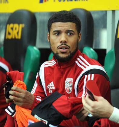 Borussia Mönchengladbach - FC Ingolstadt 07.11.2015. Elias Kachunga (ING) Portrait auf der Bank. HM